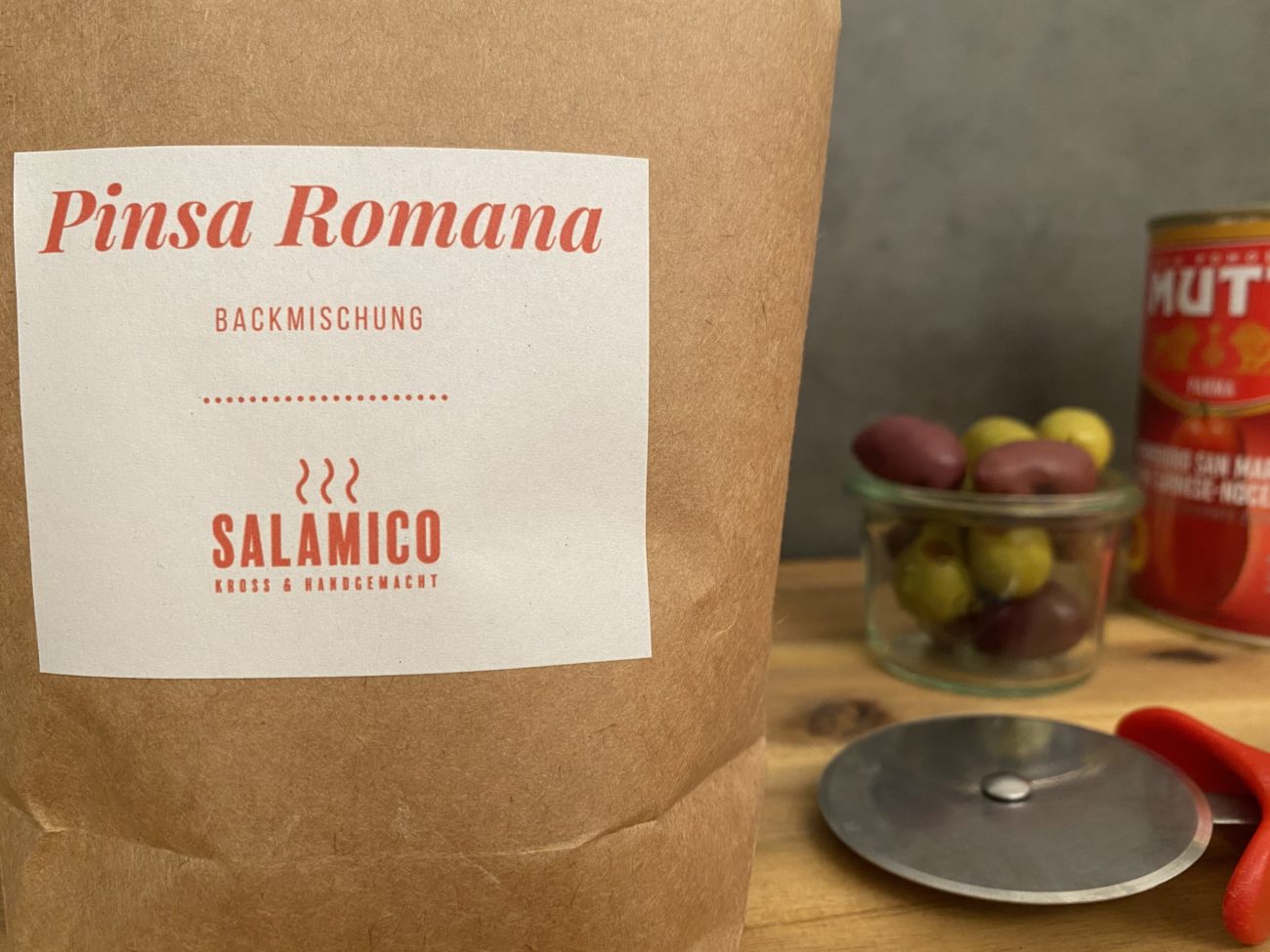 Pinsa Romana, Salamico, Backmischung